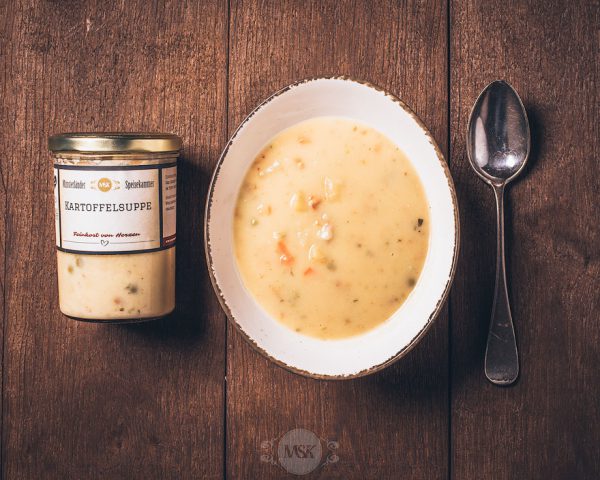 Glas Kartoffelsuppe aus der Münsterländer Speisekammer