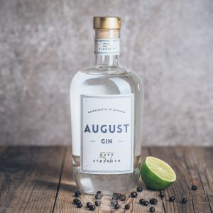 Flasche August Navy Gin