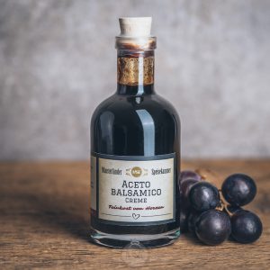 Flasche Aceto Balsamico Creme von der Münsterländer Speisekammer