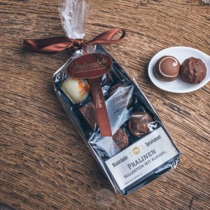 Packung Pralinenbote Pralinen Kollektion mit Alkohol