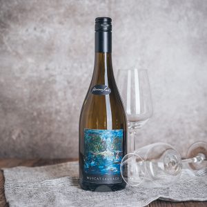 Flasche Weißwein Adriane Moll Muscat Sauvage