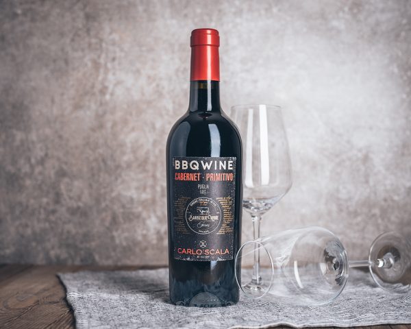 Flasche Rotwein BBQWINE Cabernet Primitivo